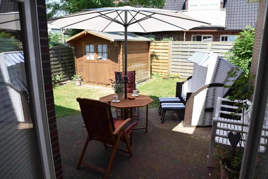 Erdgeschosswohnung In Alt-Westerland. Bagian luar foto